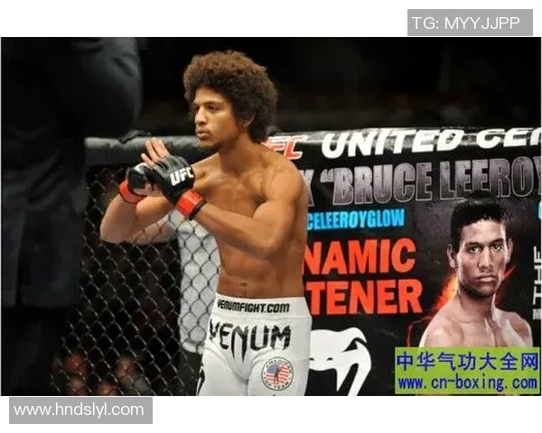 福伦单与奥斯的精彩对决分析及战术解析